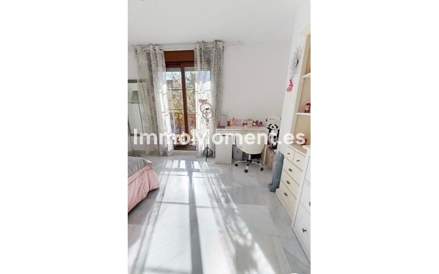 Revente - Appartement - Estepona  - Hacienda del Sol