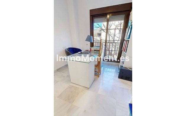 Revente - Appartement - Estepona  - Hacienda del Sol
