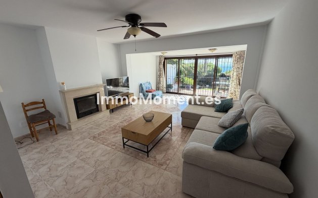 Bestaande woning - Rijtjeshuis - Estepona  - Estepona Centro