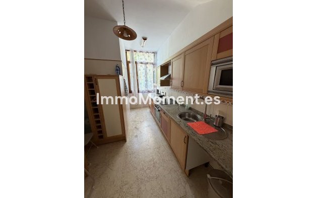 Bestaande woning - Rijtjeshuis - Estepona  - Estepona Centro