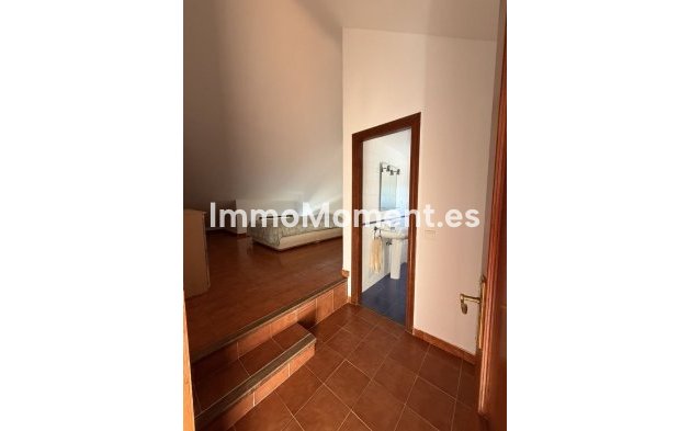 Bestaande woning - Rijtjeshuis - Estepona  - Estepona Centro
