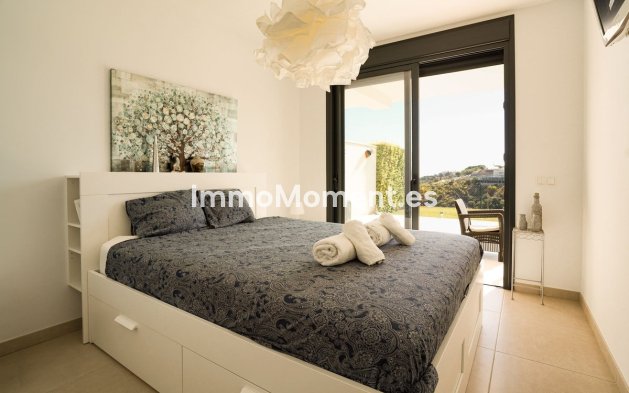 Resale - Apartment - Mijas - La Cala Golf