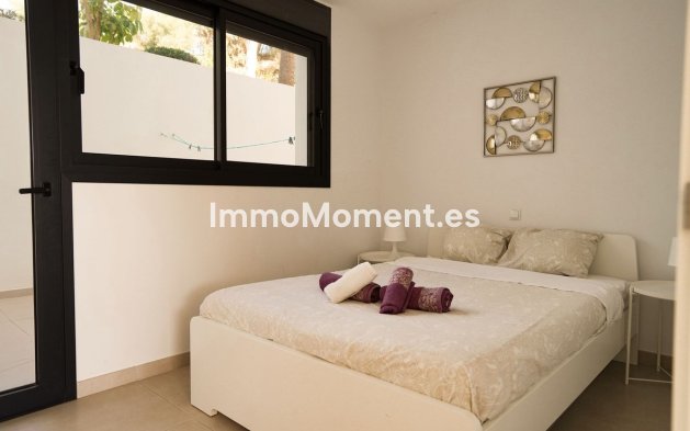 Resale - Apartment - Mijas - La Cala Golf