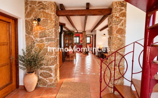 Wiederverkauf - Freistehende Villa - Casares - Casares Centro