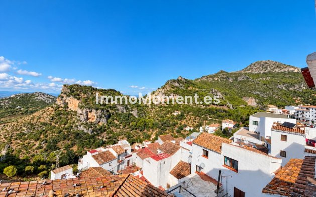 Wiederverkauf - Freistehende Villa - Casares - Casares Centro