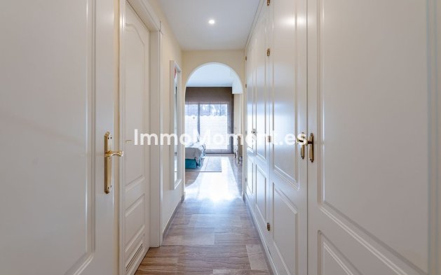 Reventa - Apartamento - Marbella - Guadalmina Baja