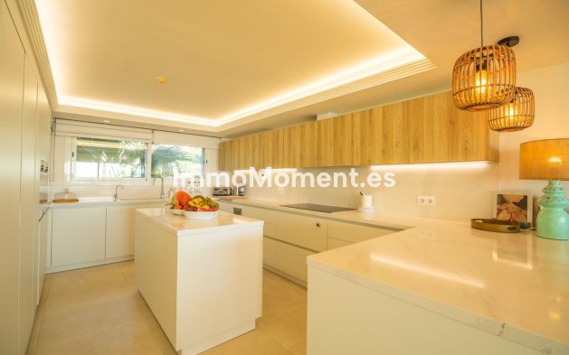 Bestaande woning - Appartement - Estepona  - Estepona Centro