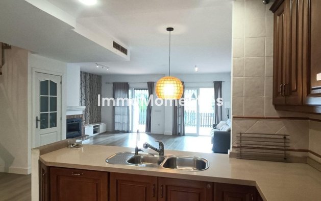 Resale - Townhouse - Inland  - Alhaurín de la Torre