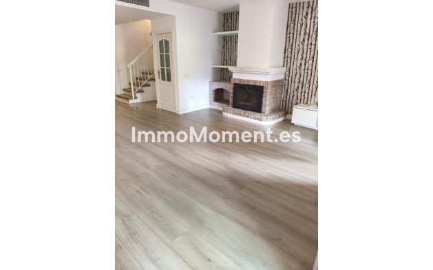 Resale - Townhouse - Inland  - Alhaurín de la Torre