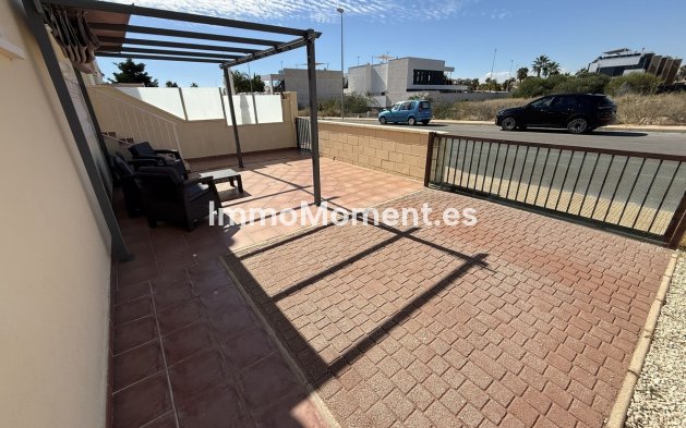 Resale - Detached villa - Orihuela Costa - Cabo roig - La Zenia