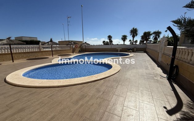 Resale - Detached villa - Orihuela Costa - Cabo roig - La Zenia