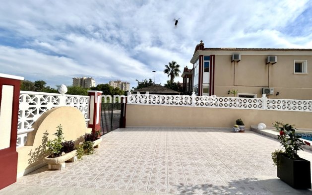 Resale - Townhouse - Orihuela Costa - Dehesa de campoamor