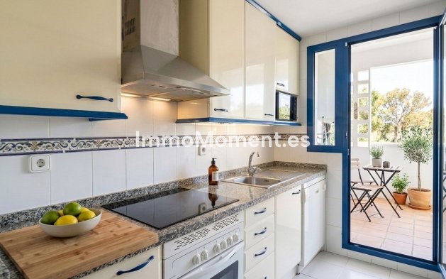 Wiederverkauf - Wohnung - Manilva - La Duquesa