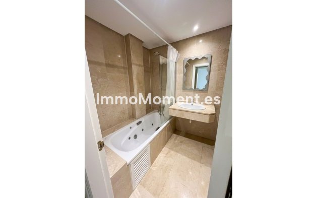 Wiederverkauf - Wohnung - Manilva - La Duquesa
