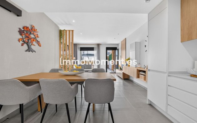 Resale - Apartment - Orihuela Costa - Villamartín