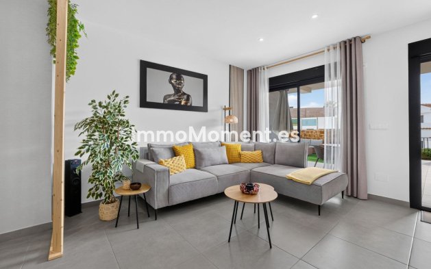 Resale - Apartment - Orihuela Costa - Villamartín