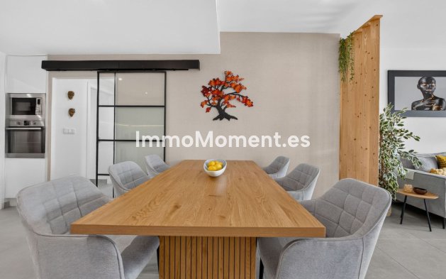 Resale - Apartment - Orihuela Costa - Villamartín