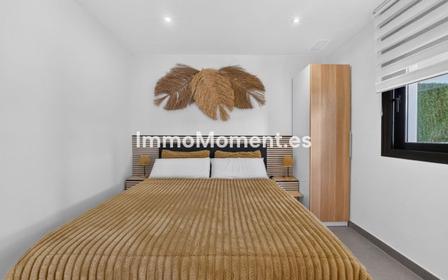 Resale - Apartment - Orihuela Costa - Villamartín