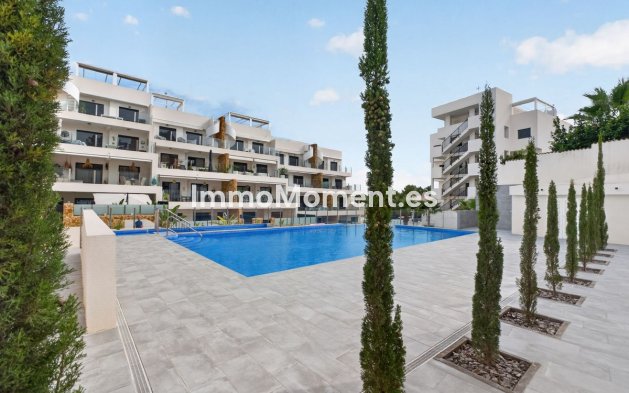 Resale - Apartment - Orihuela Costa - Villamartín