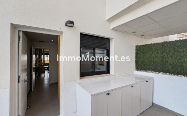 Resale - Apartment - Orihuela Costa - Villamartín