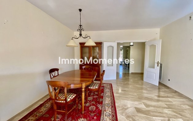 Resale - Apartment - Marbella - Guadalmina Baja