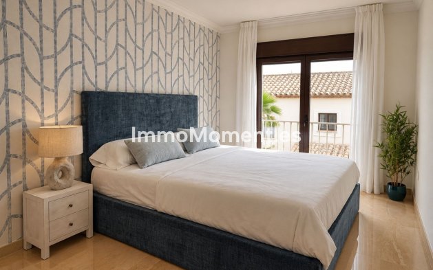 Wiederverkauf - Reihenhaus - Estepona  - Estepona Centro