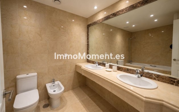 Wiederverkauf - Reihenhaus - Estepona  - Estepona Centro
