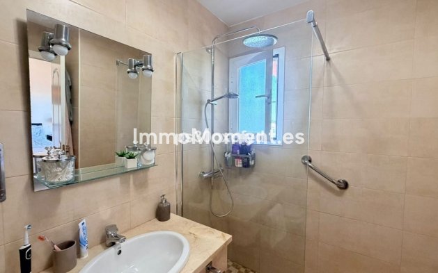 Wiederverkauf - Wohnung - Manilva - La Duquesa