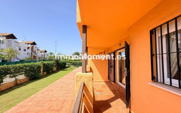 Resale - Apartment - Casares - Casares Centro