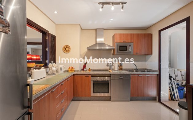 Wiederverkauf - Wohnung - Marbella - La Mairena