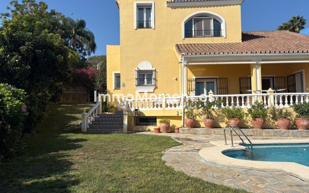 Resale - Detached villa - Manilva - La Duquesa