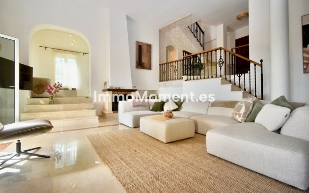 Resale - Detached villa - Manilva - La Duquesa