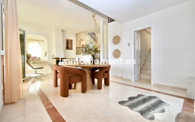 Resale - Detached villa - Manilva - La Duquesa