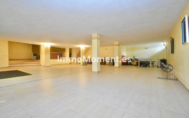 Resale - Detached villa - Manilva - La Duquesa