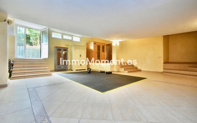 Resale - Detached villa - Manilva - La Duquesa