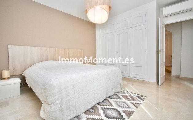 Resale - Detached villa - Manilva - La Duquesa