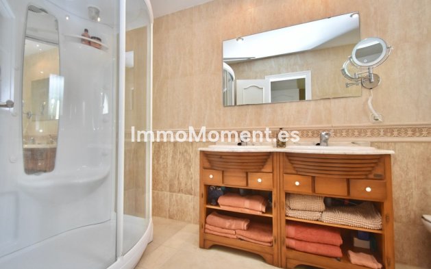 Resale - Detached villa - Manilva - La Duquesa