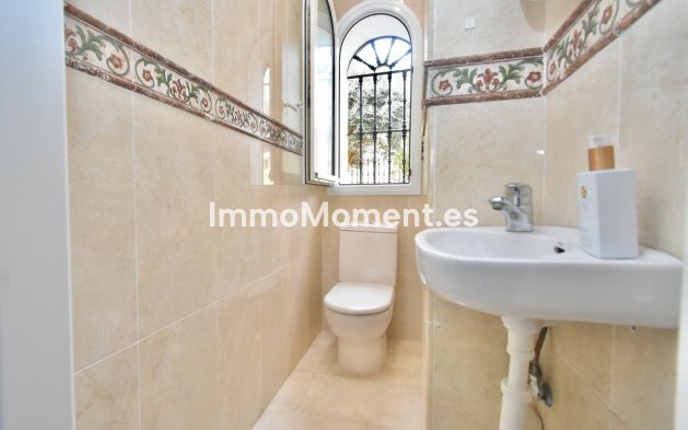 Resale - Detached villa - Manilva - La Duquesa
