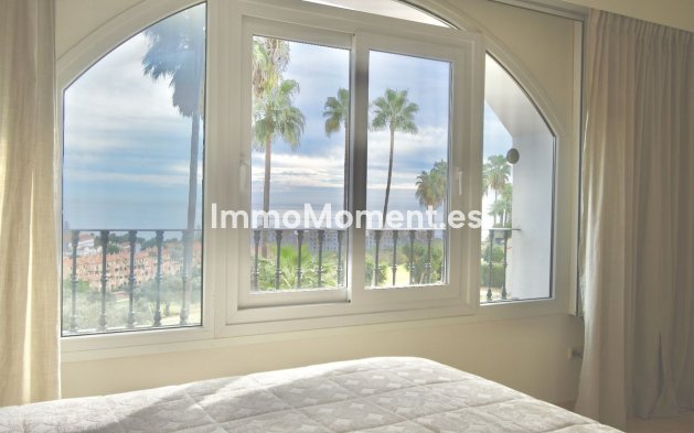 Resale - Detached villa - Manilva - La Duquesa