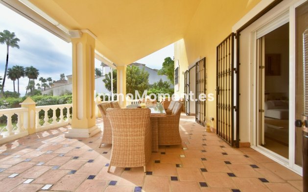 Resale - Detached villa - Manilva - La Duquesa