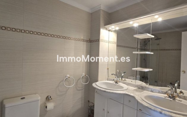Revente - Maison mitoyenne - Marbella - Nueva Andalucía