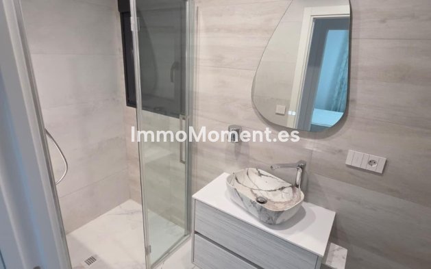 Wiederverkauf - Freistehende Villa - Torrevieja - Torrevieja Centro