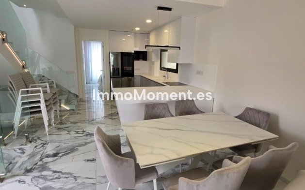 Wiederverkauf - Freistehende Villa - Torrevieja - Torrevieja Centro