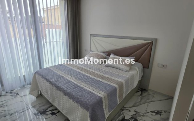 Wiederverkauf - Freistehende Villa - Torrevieja - Torrevieja Centro
