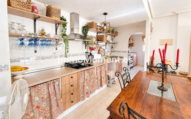Resale - Detached villa - Orihuela Costa - La Florida