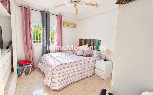 Resale - Detached villa - Orihuela Costa - La Florida