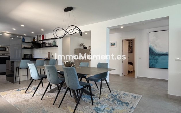 Wiederverkauf - Freistehende Villa - Benalmadena - Benalmadena Costa