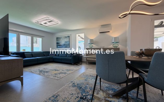 Wiederverkauf - Freistehende Villa - Benalmadena - Benalmadena Costa
