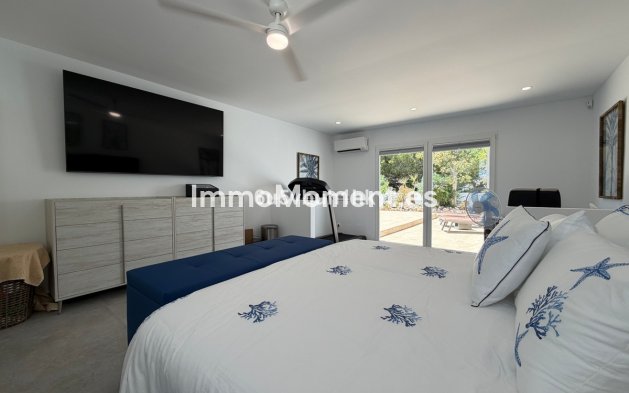 Wiederverkauf - Freistehende Villa - Benalmadena - Benalmadena Costa