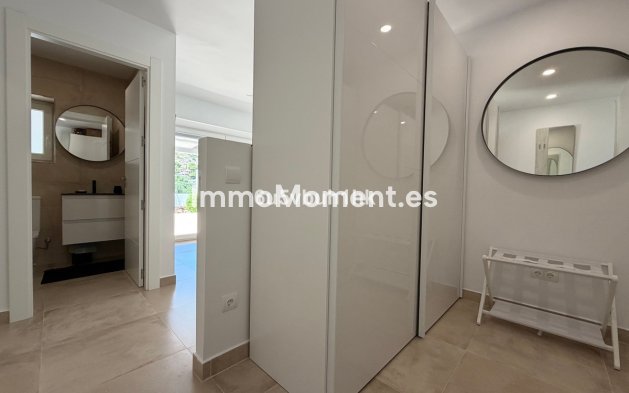 Wiederverkauf - Freistehende Villa - Benalmadena - Benalmadena Costa